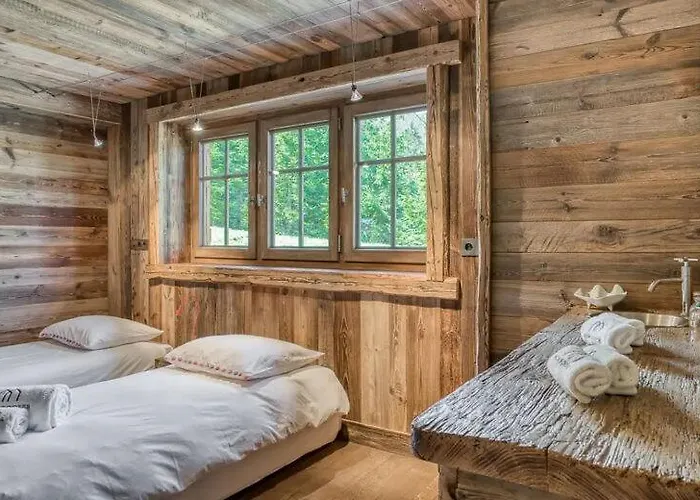 Javen - 520m2 Avec Piscine Chauffee Et Cinema