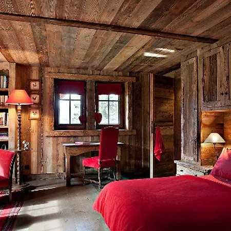 Chalet Javen - 520m2 Avec Piscine Chauffee Et Cinema Megève