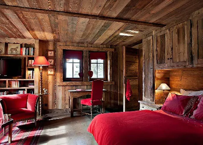 Chalet Javen - 520m2 Avec Piscine Chauffee Et Cinema Megève