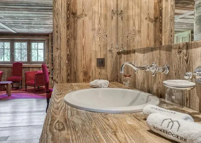 Javen - 520m2 Avec Piscine Chauffee Et Cinema Chalet *